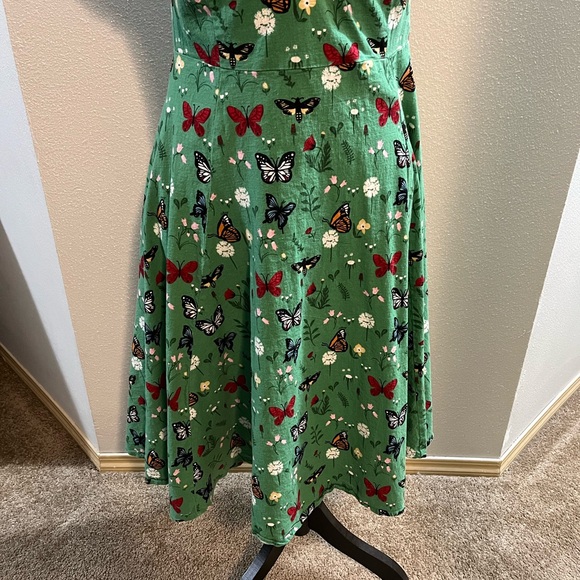 Collectif Green Butterfly Dolores Dress - Picture 6 of 10